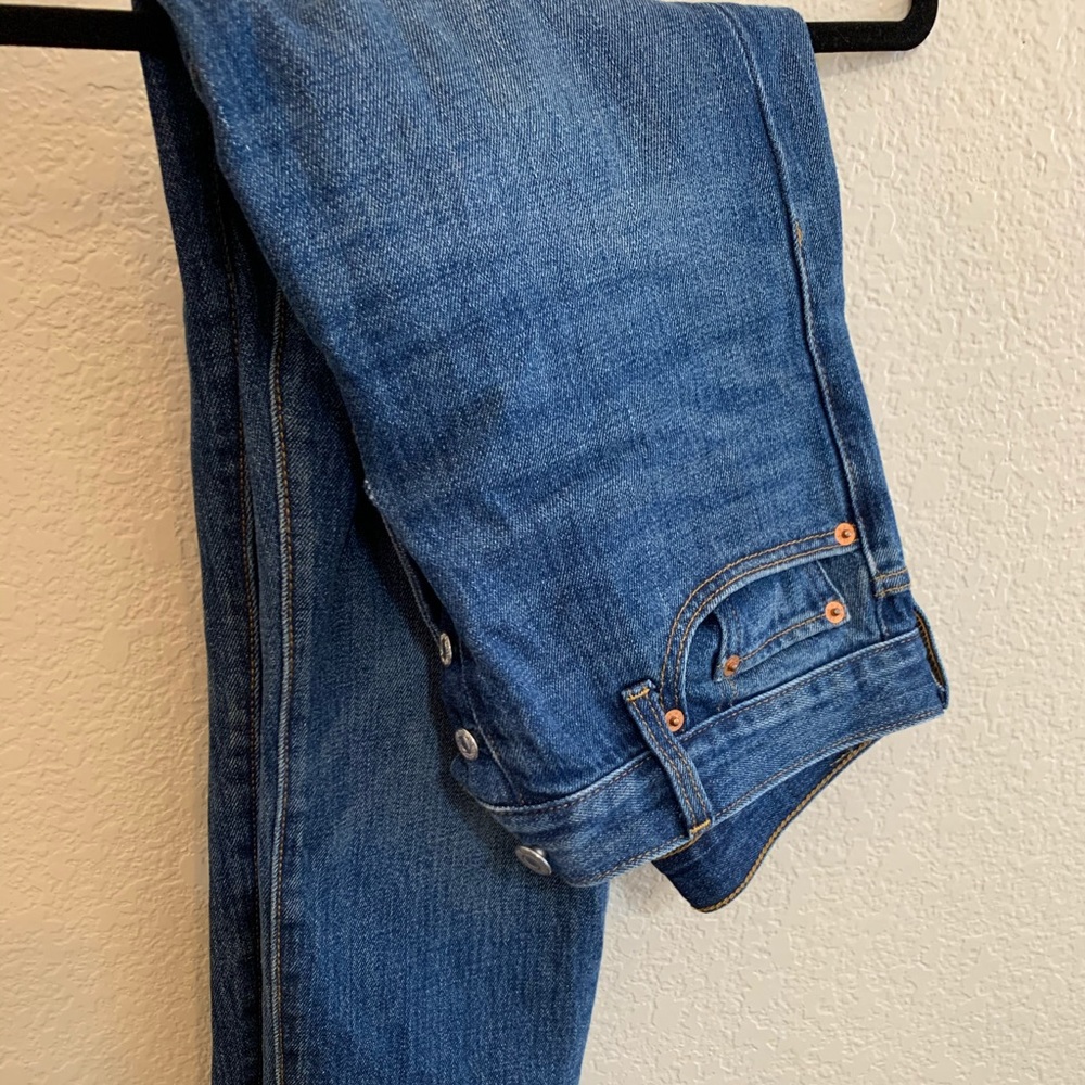Levi straight leg denim